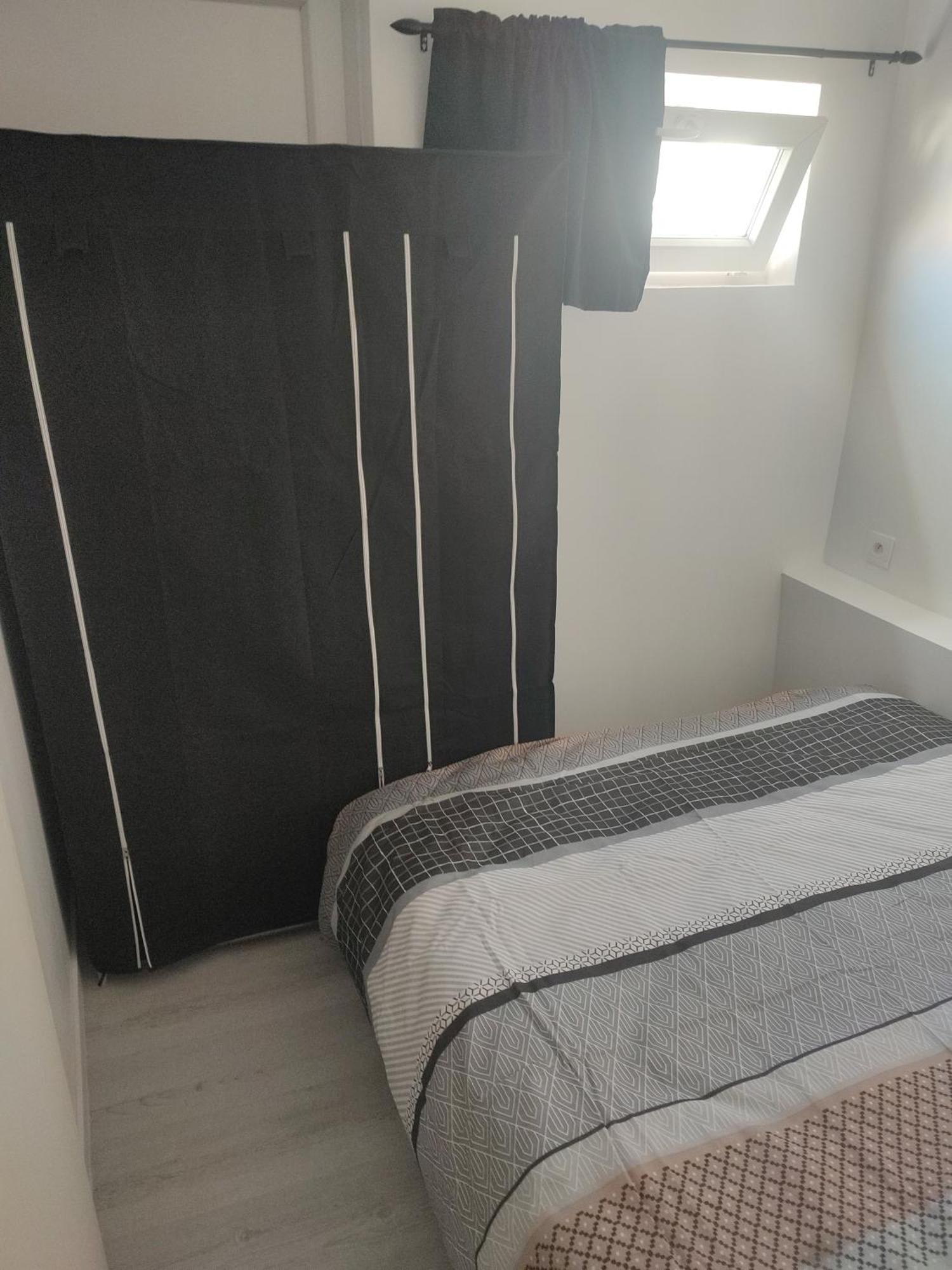 Petit F2 Meuble Independant Leilighet Limay Eksteriør bilde