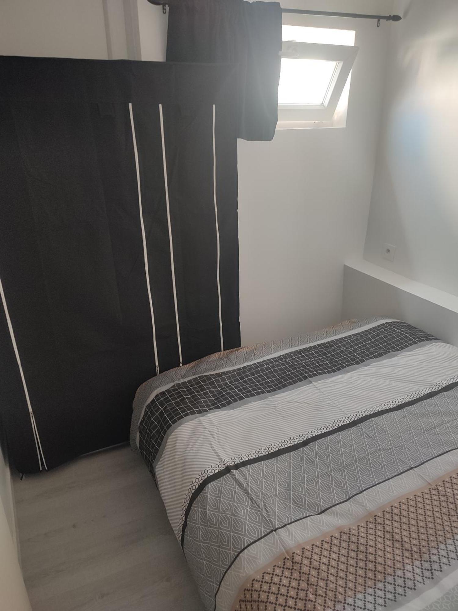 Petit F2 Meuble Independant Leilighet Limay Eksteriør bilde